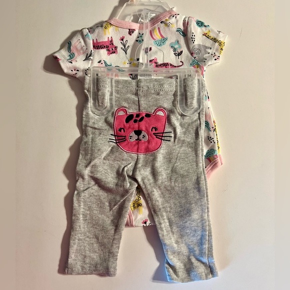 CJP BABY 0-3months 2piece infant girl bodysuit Animal Print pants set Multicolor - Picture 2 of 2